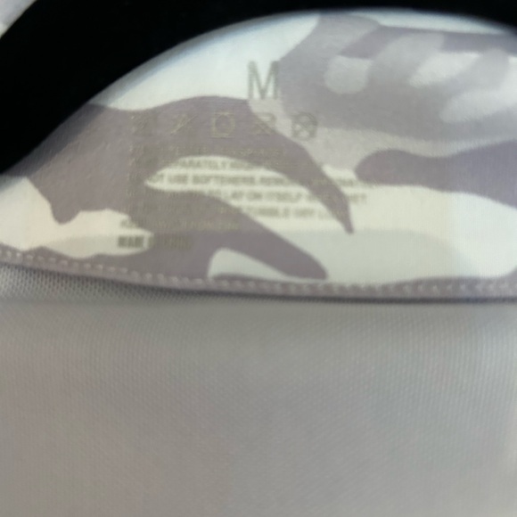 Queenieke Jacket, Athleticware, .  Size M fits 8-10, NWT, Grey/White Camo - Picture 5 of 5